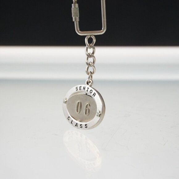 Senior Class 06 Key Fob Key Chain Keyring Swivel Silver Tone - Picture 2 of 6